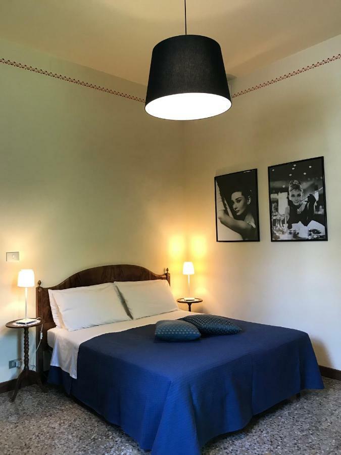 Bed and Breakfast La Sosta Fuori Stazione à Brescello Extérieur photo